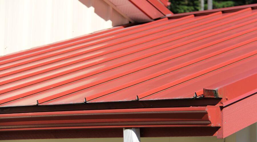 Professional gutter cleaning services in McFall, MO
